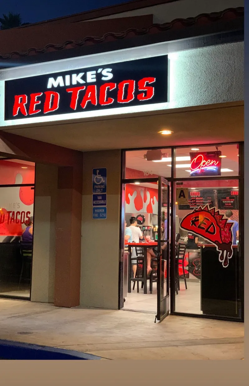 Mike's Red Tacos, Restaurants in Clairemont