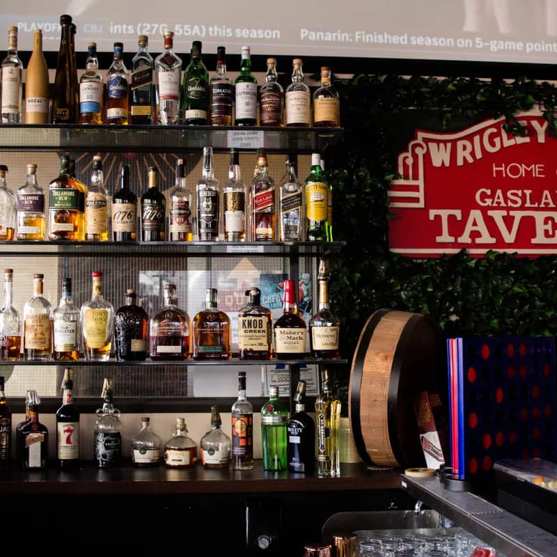 Gaslamp Tavern, Sports Bars in Gaslamp Quarter