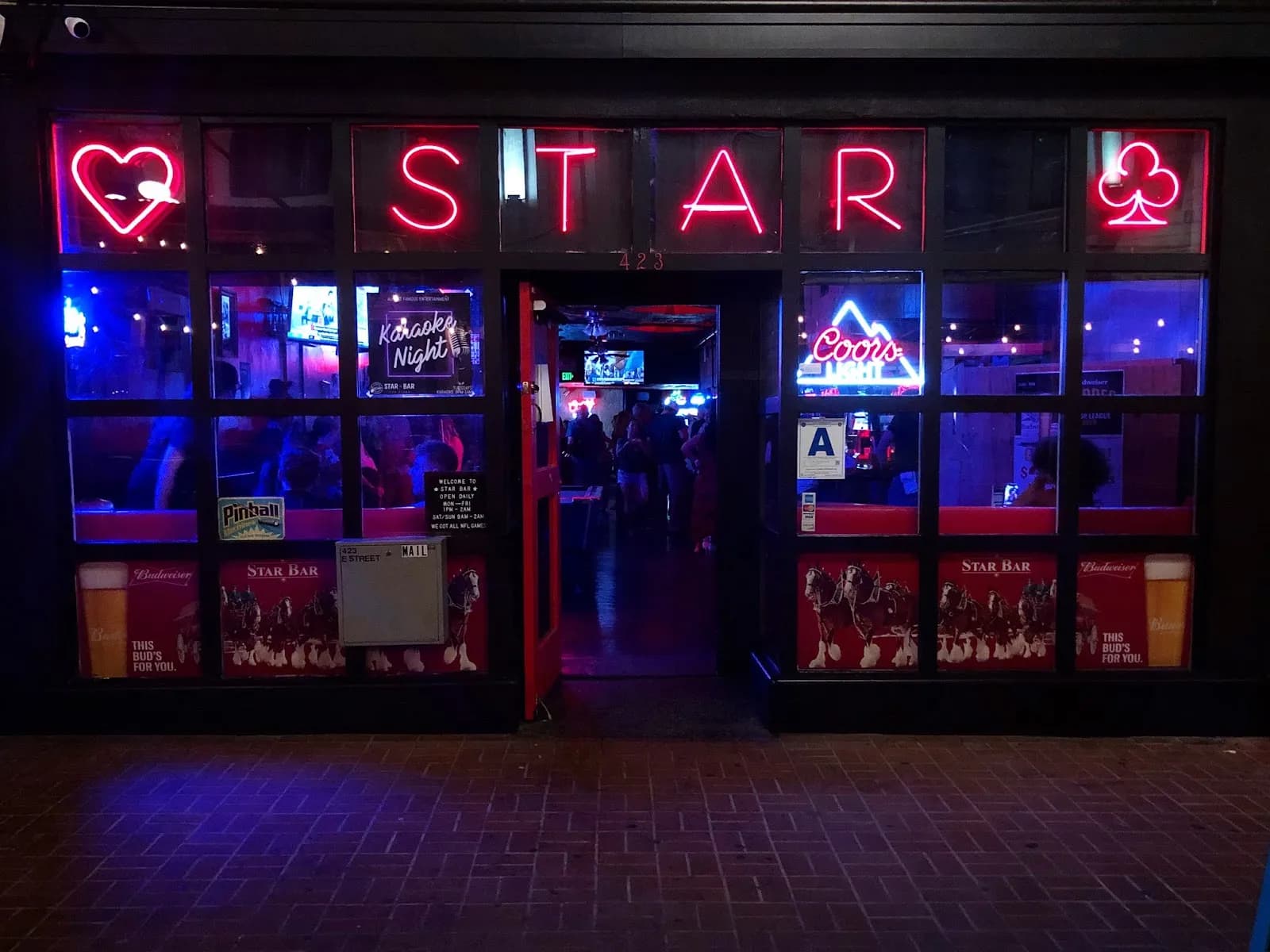 Star Bar, Bars in Gaslamp Quarter