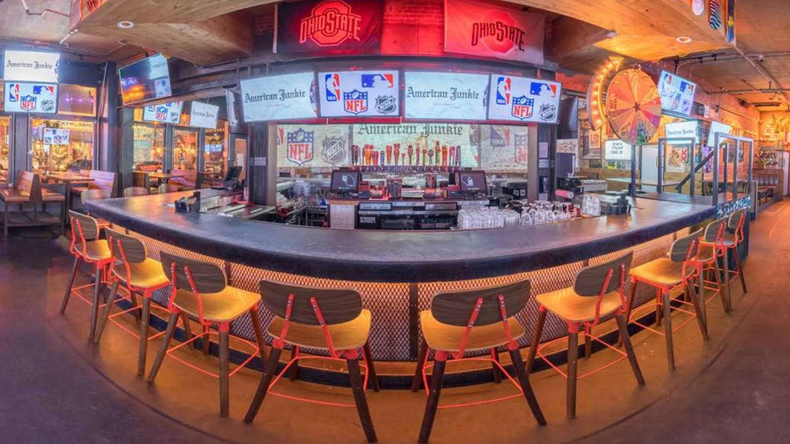 American Junkie, Pizza in Gaslamp Quarter