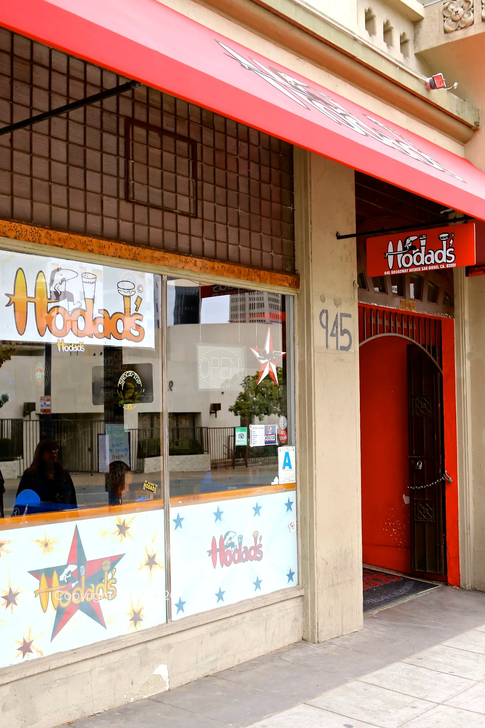 Hodad's Downtown, American in East Village