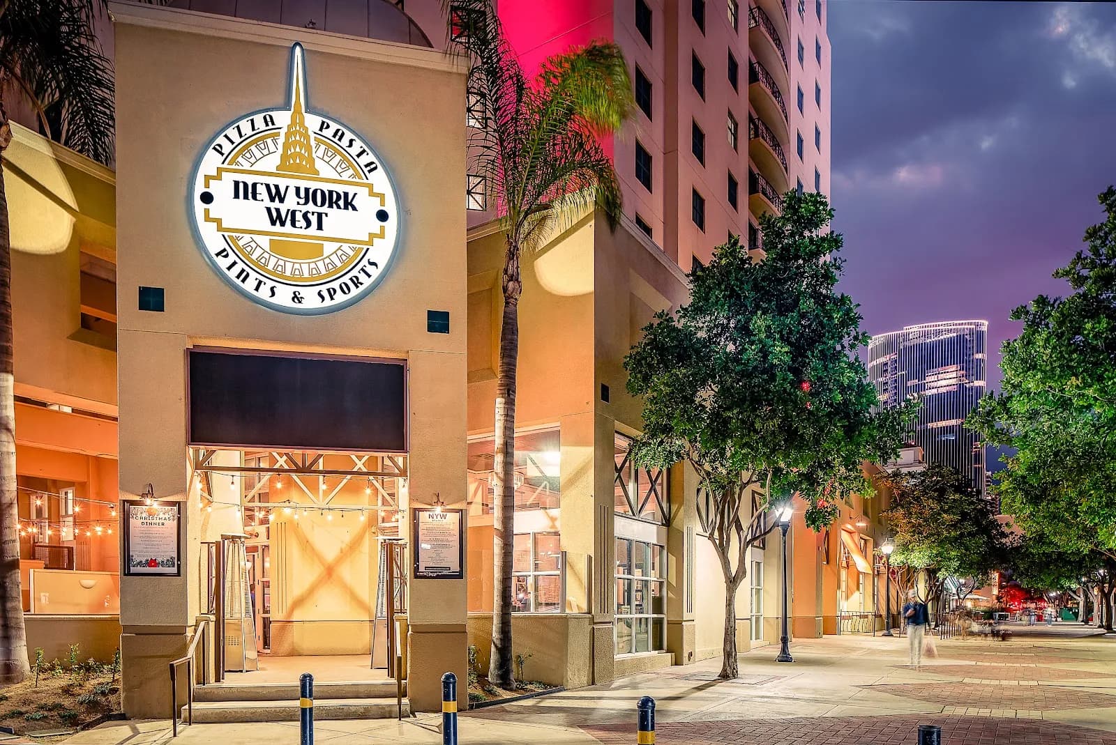 New York West, Pizza in Gaslamp Quarter