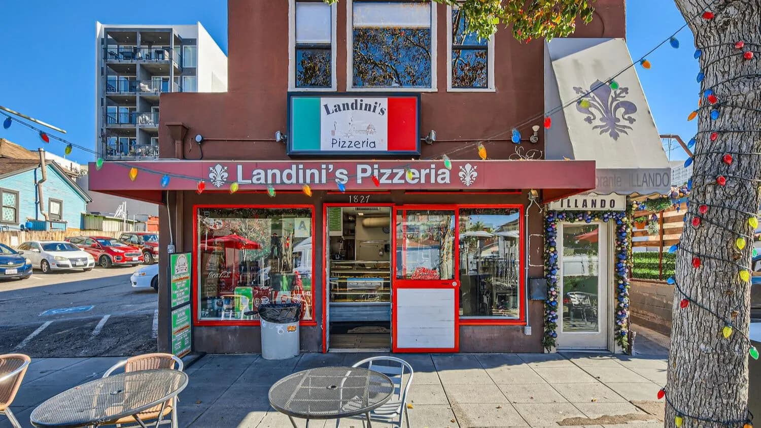 Landini's Pizzeria, Pizza in Little Italy
