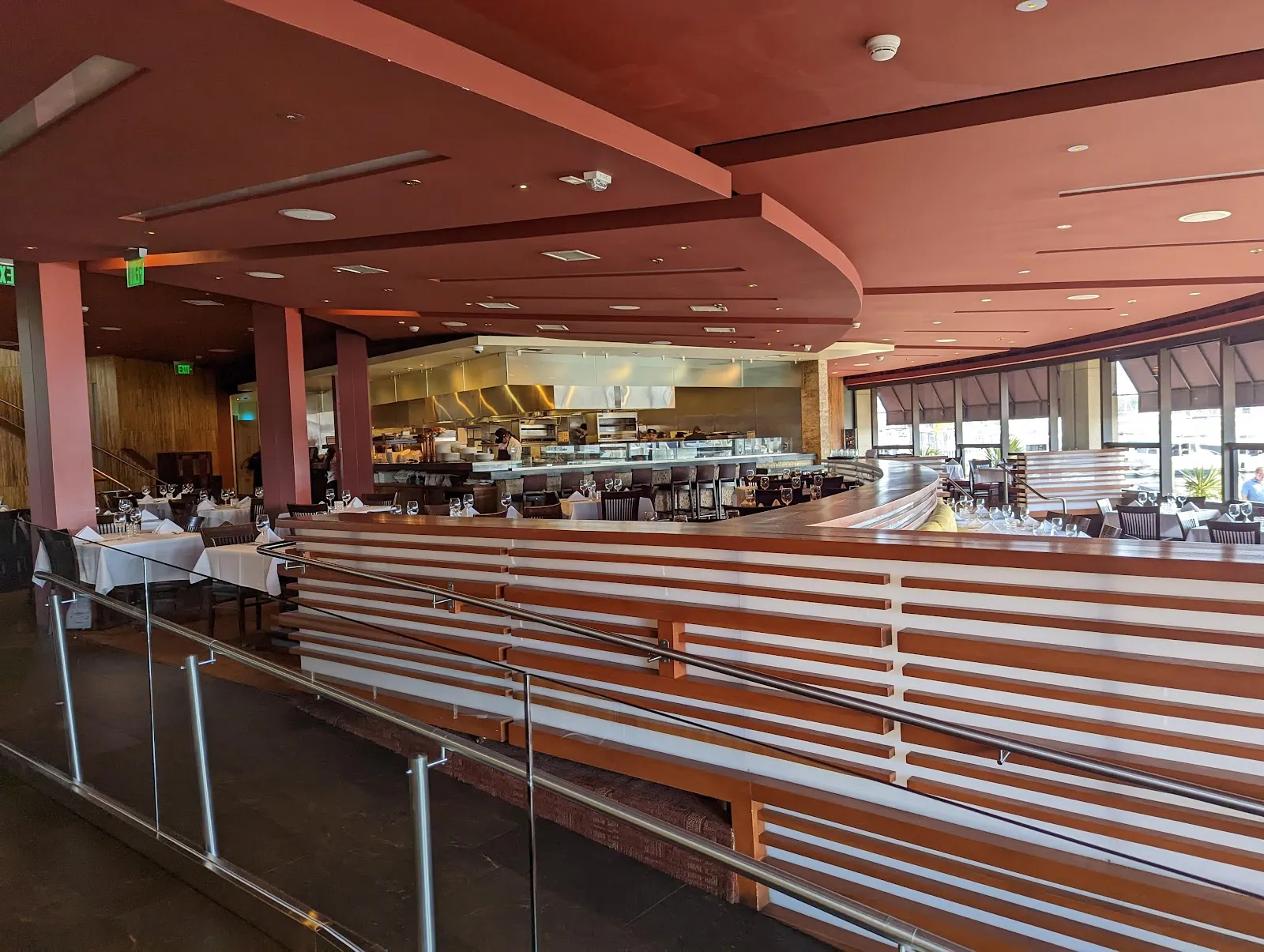 Roy's Restaurant, Sushi in Gaslamp Quarter