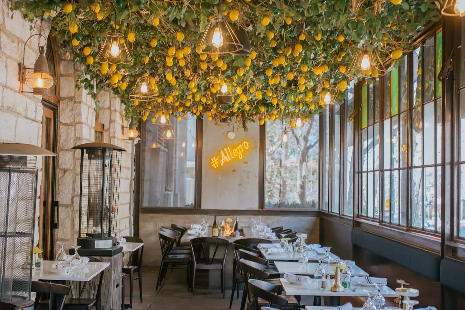Allegro Restaurant and Bar, Italian in Little Italy