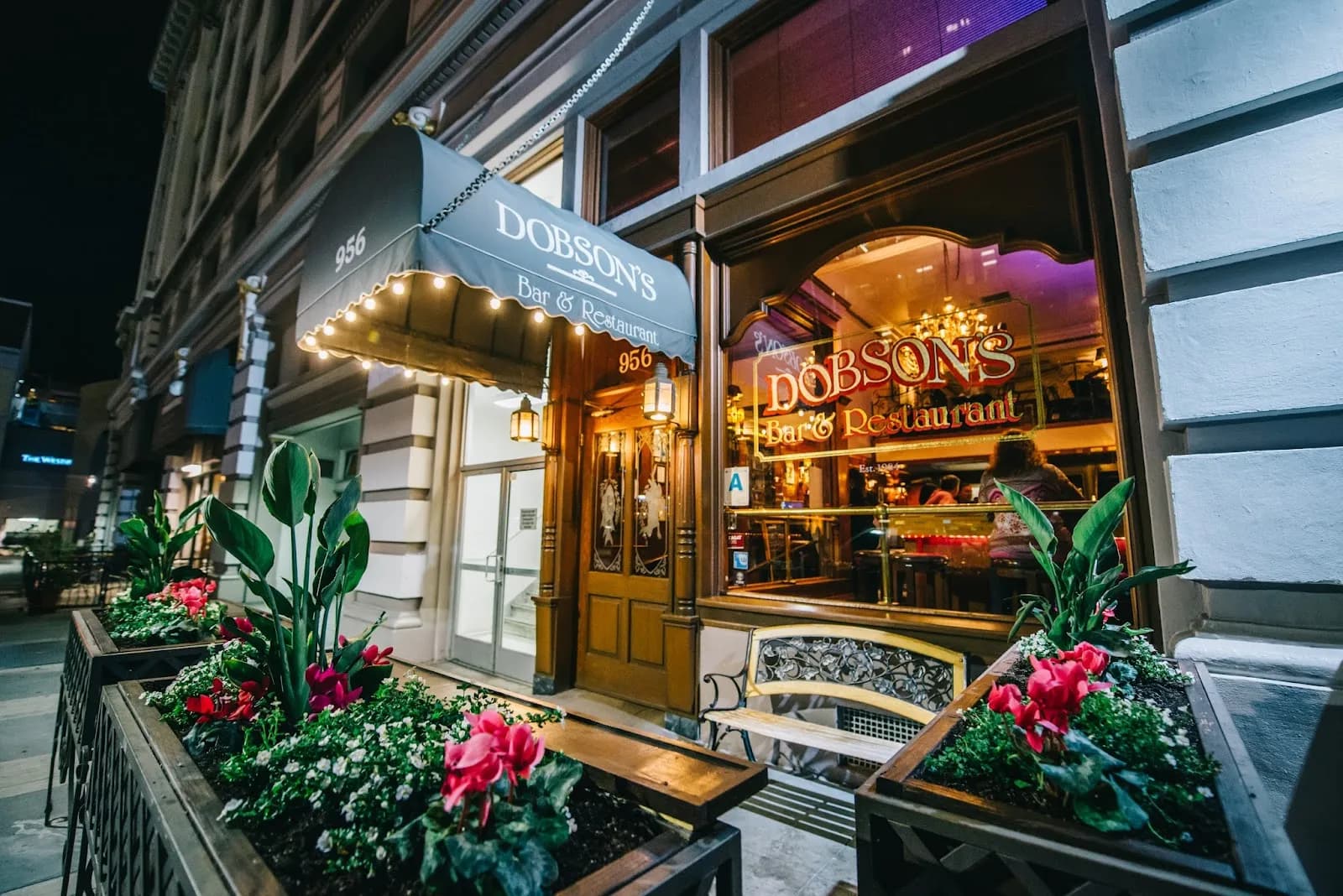 Dobson's Bar & Restaurant, Italian in Gaslamp Quarter