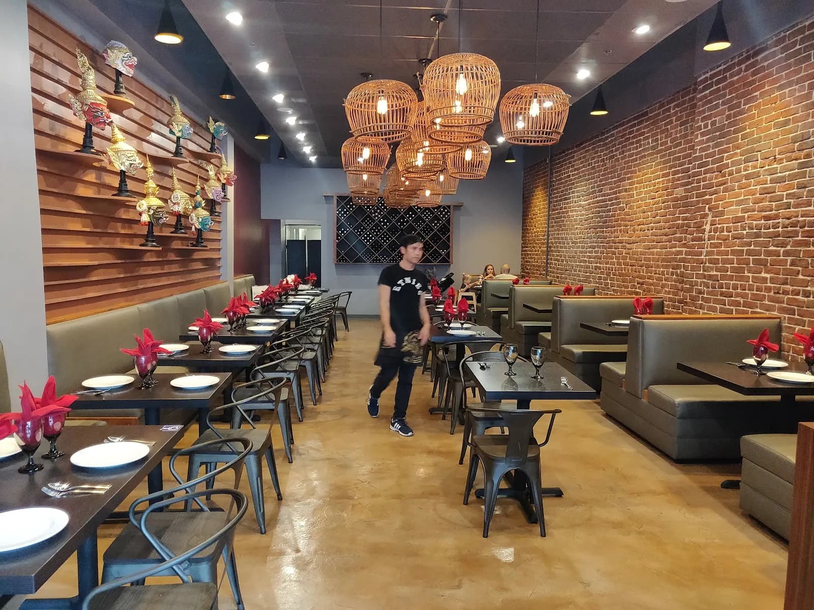 Thotsakan Thai and Vegetarian Cuisine, Thai in Gaslamp Quarter