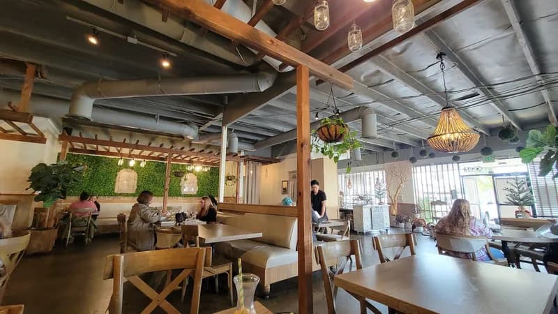 The Purple Mint Vegan Bistro, Vietnamese in Talmadge