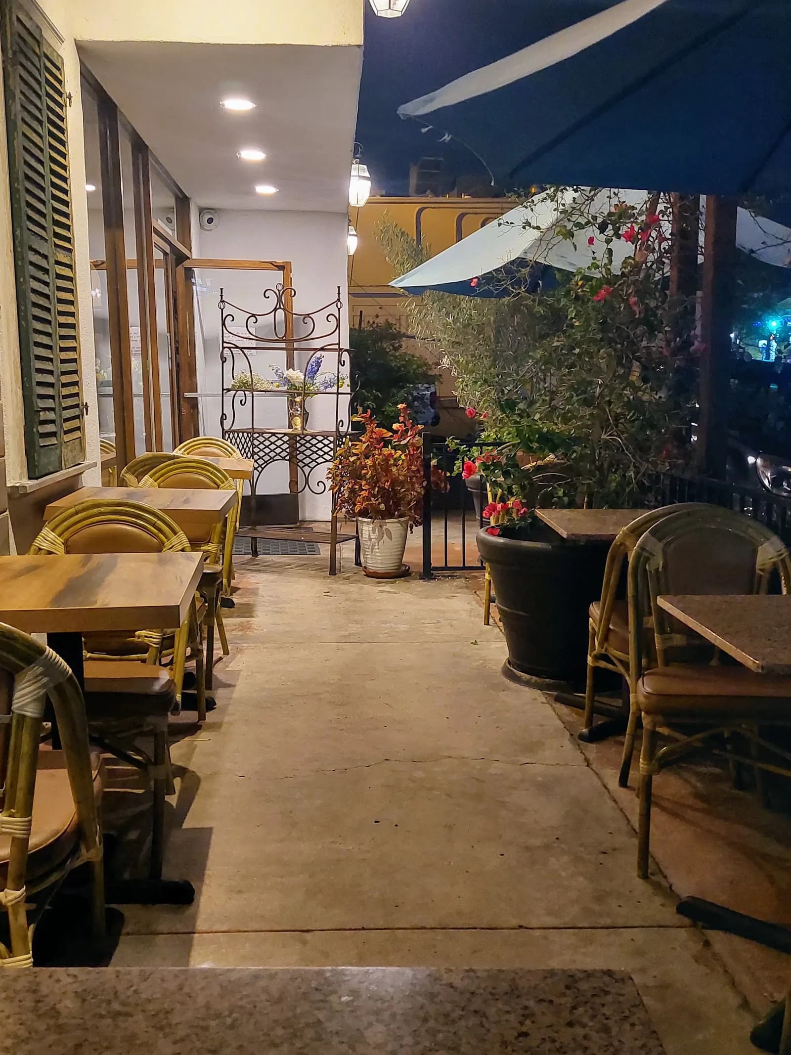 Olympic Cafe, Mediterranean in North Park