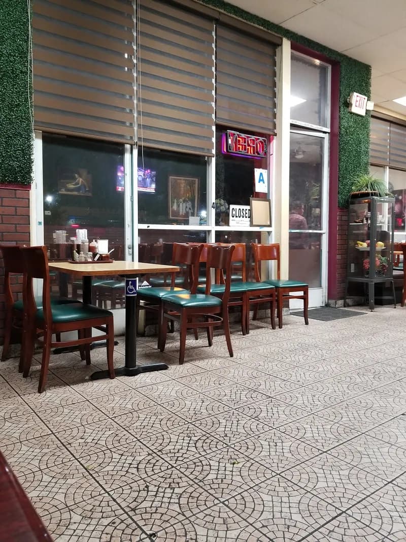 Hoài Huế Restaurant, Vietnamese in Talmadge