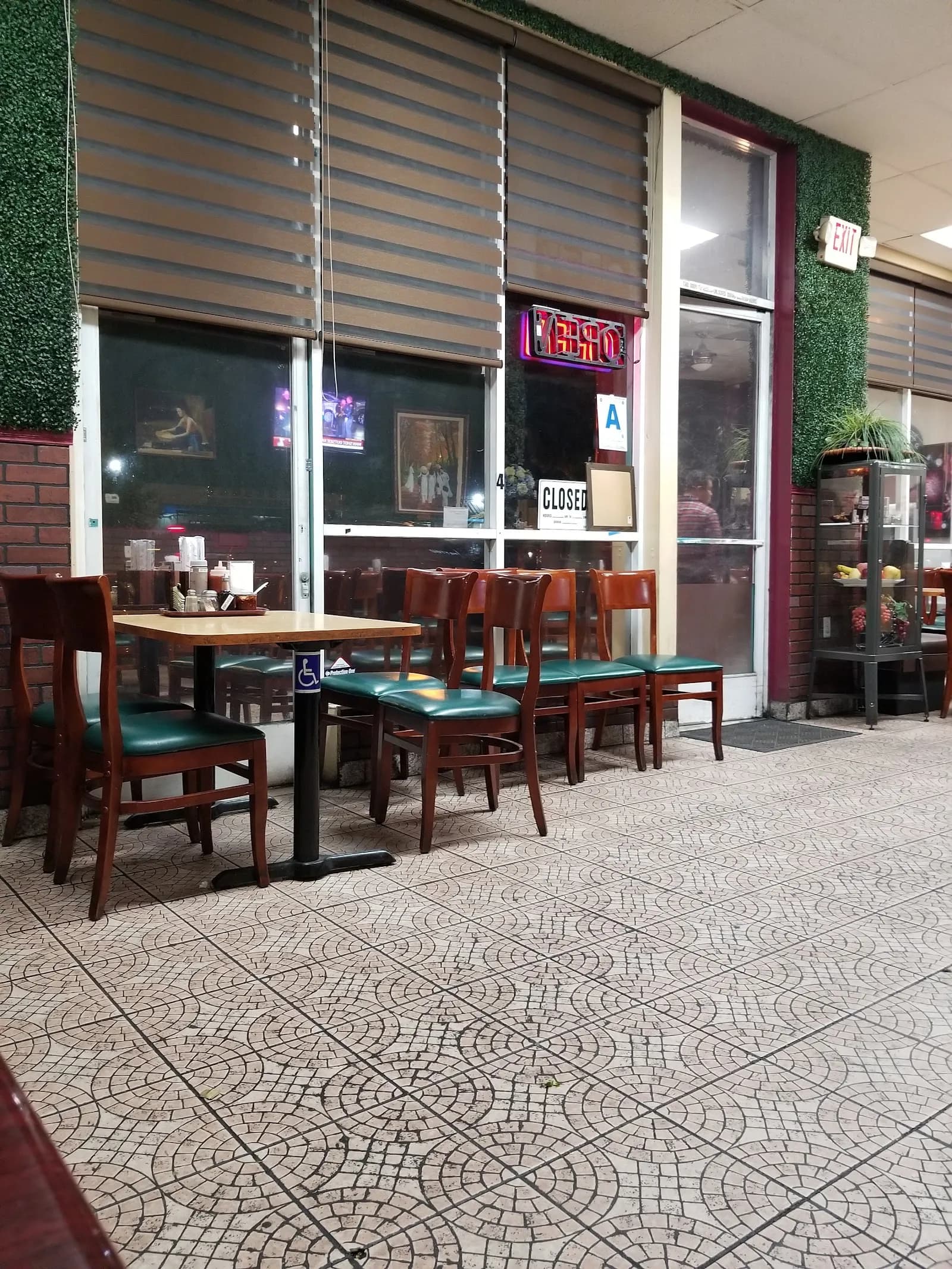 Hoài Huế Restaurant, Vietnamese in Talmadge