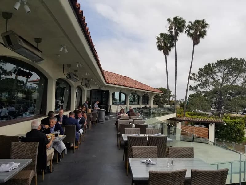 Tom Ham's Lighthouse, Restaurants in Point Loma