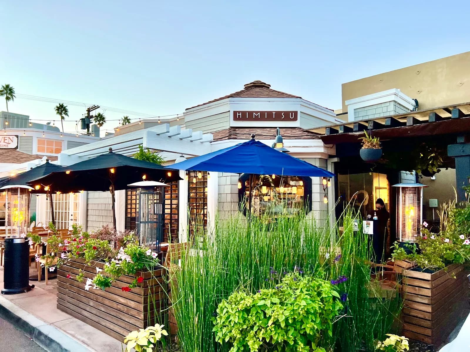Himitsu, Japanese in La Jolla