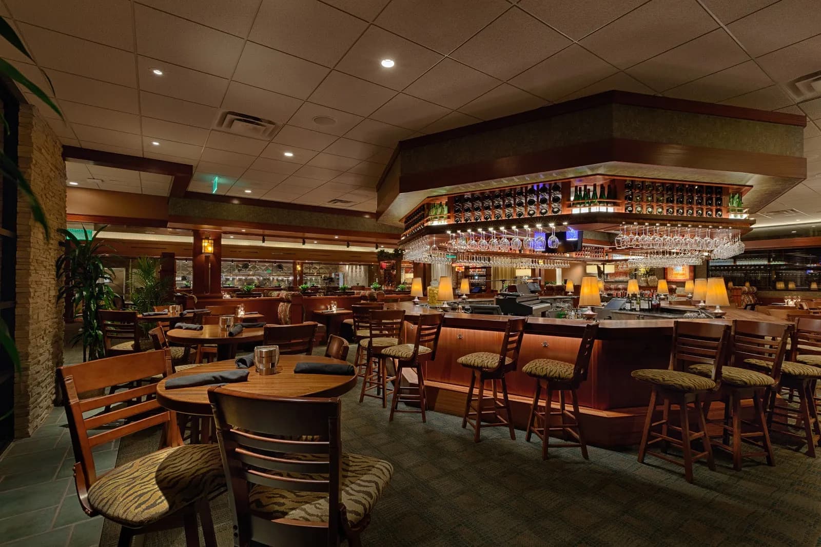 Seasons 52, Seafood in University City