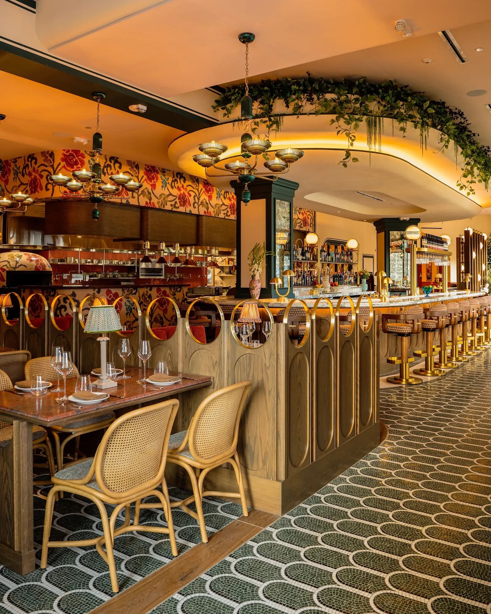 Dora Ristorante, Italian in University City