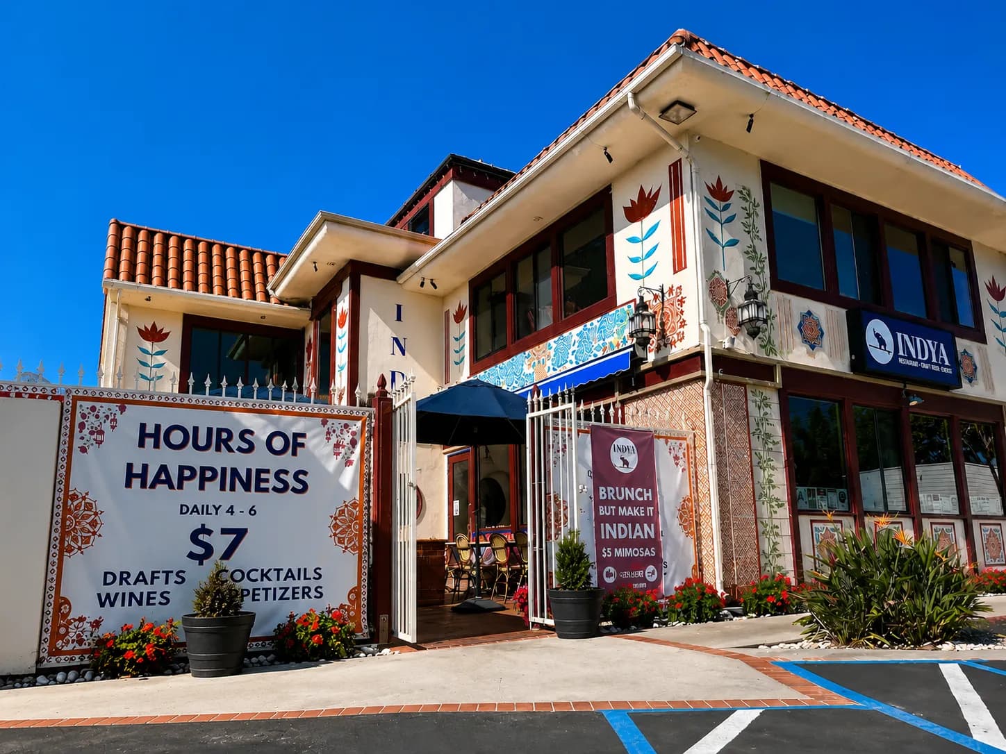 Indya Restaurant & Bar, Indian in Clairemont
