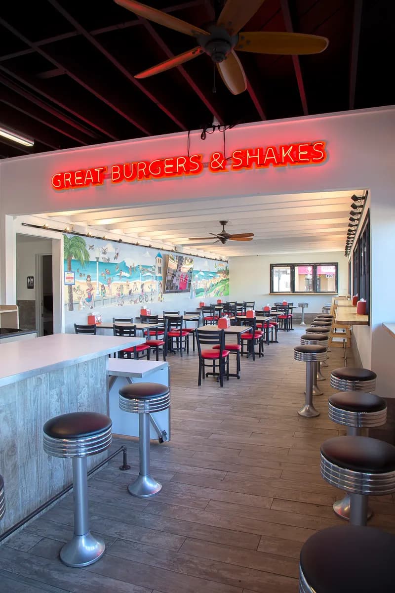 Biggie's Burgers, American in Pacific Beach