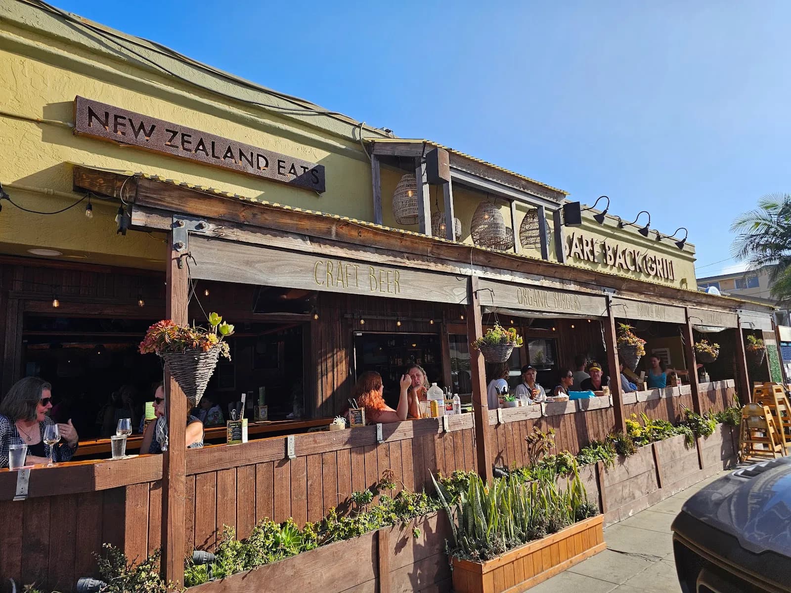 Bare Back Grill, American in Pacific Beach