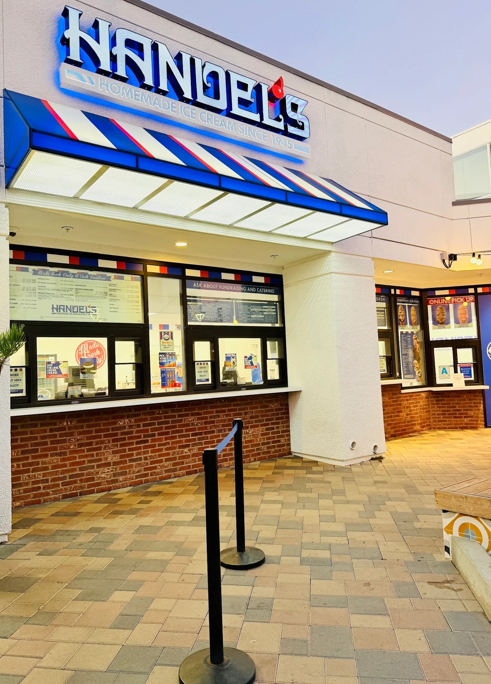 Handel’s Homemade Ice Cream, Ice Cream & Dessert in University City