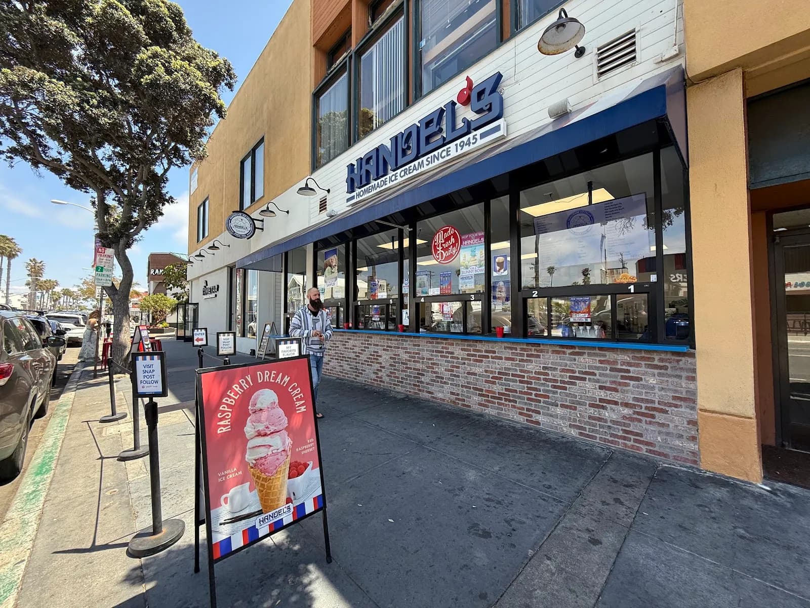 Handel's Homemade Ice Cream, Ice Cream & Dessert in Pacific Beach