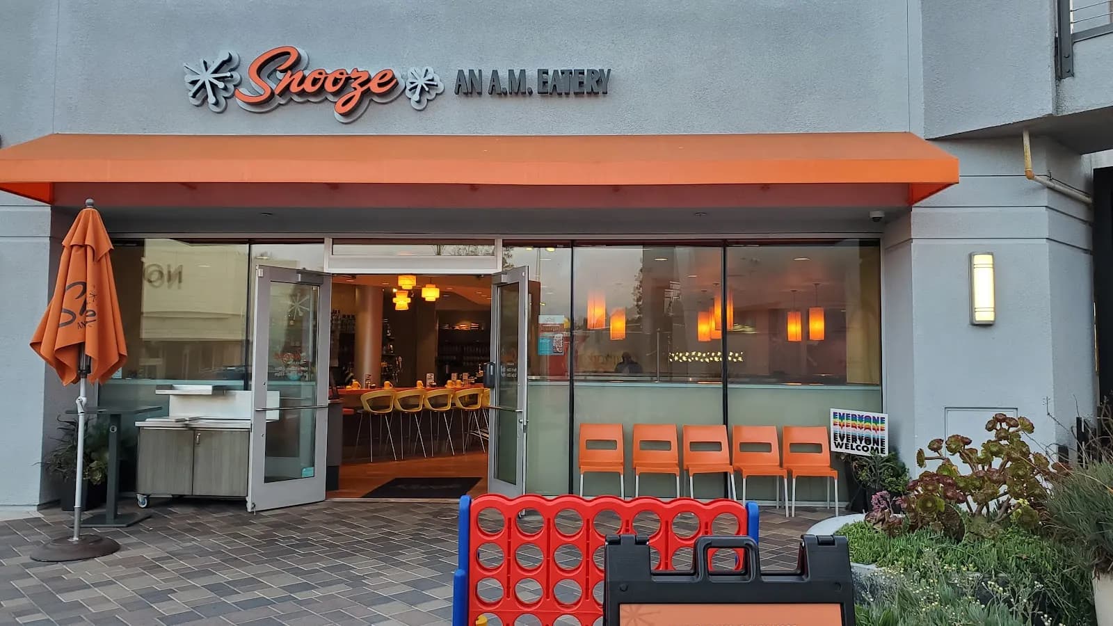 Snooze, an A.M. Eatery, Cocktail Bars in University City