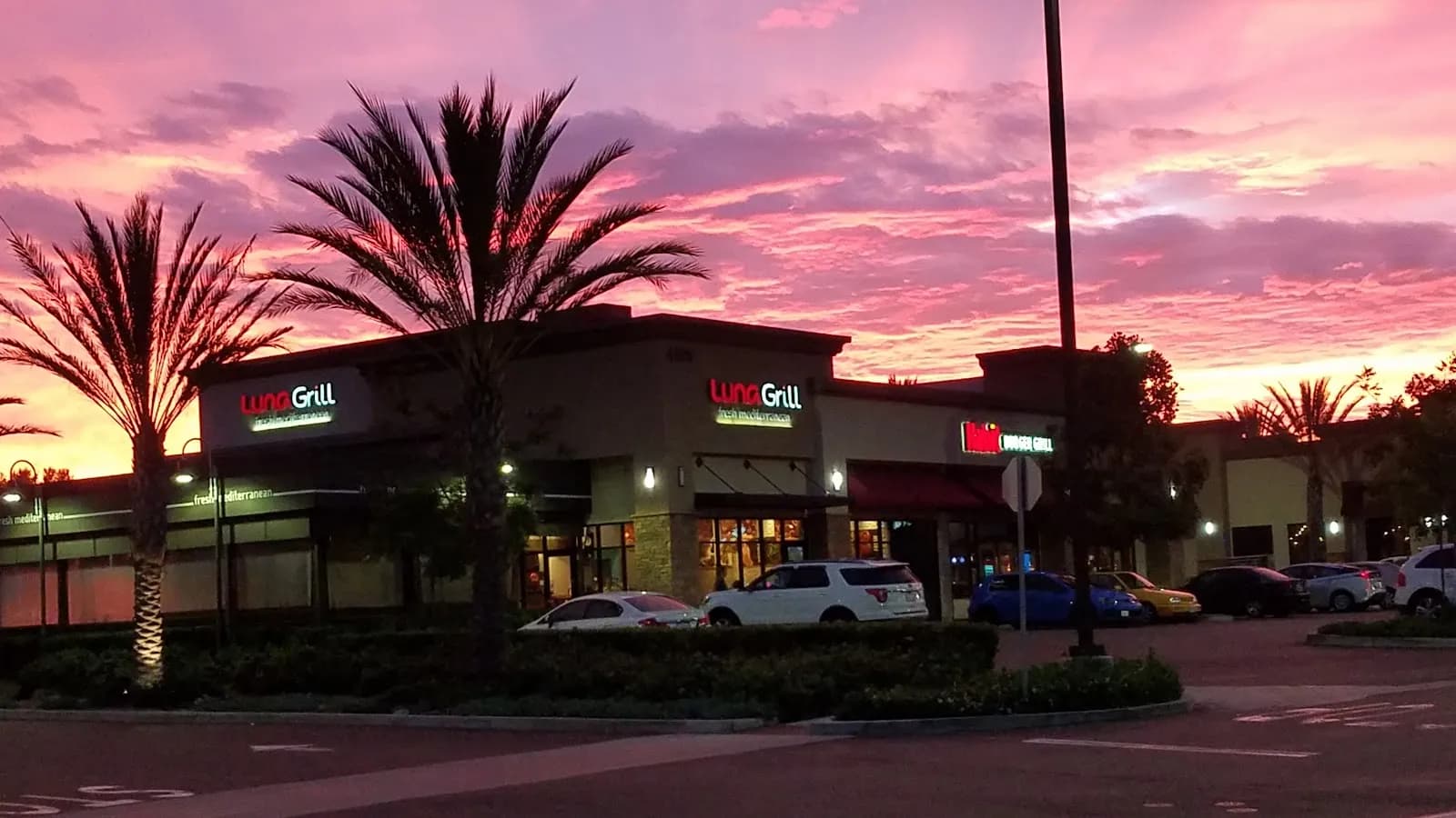 Luna Grill Clairemont, Mediterranean in Clairemont