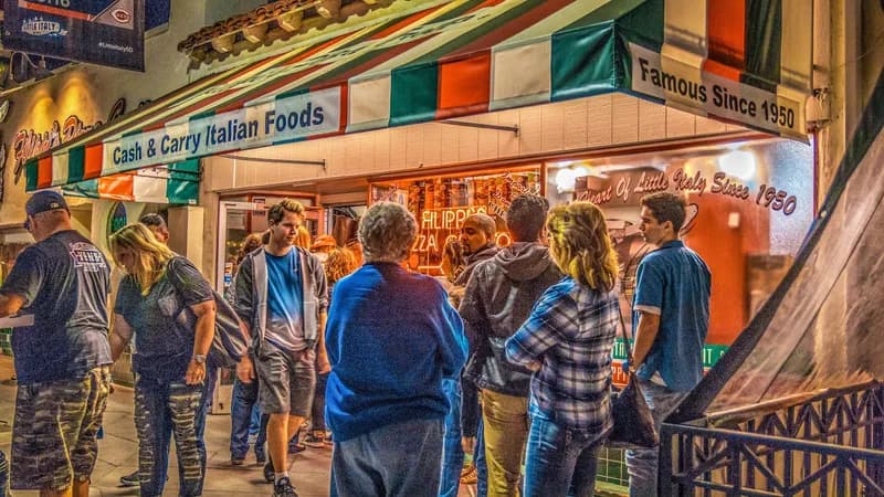 Filippi's Pizza Grotto Little Italy, Pizza in Little Italy