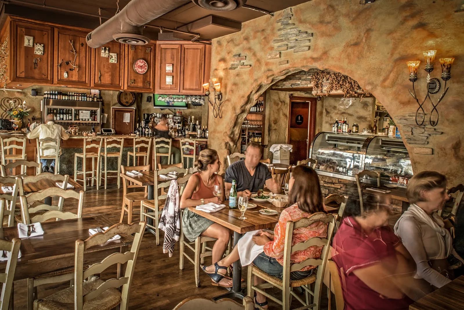 Sogno Di Vino, Italian in Little Italy