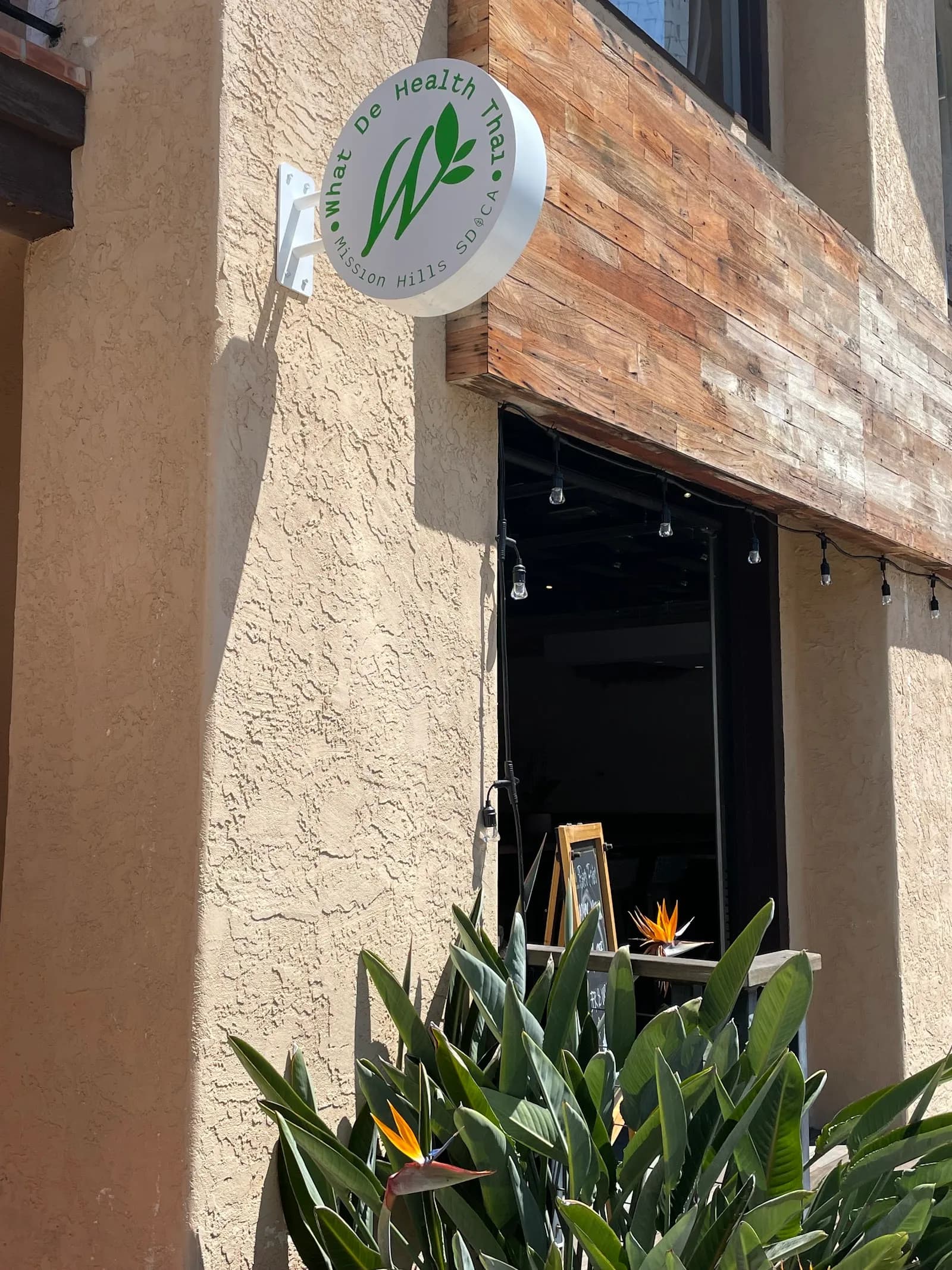 What De Health Thai, Thai in Mission Hills