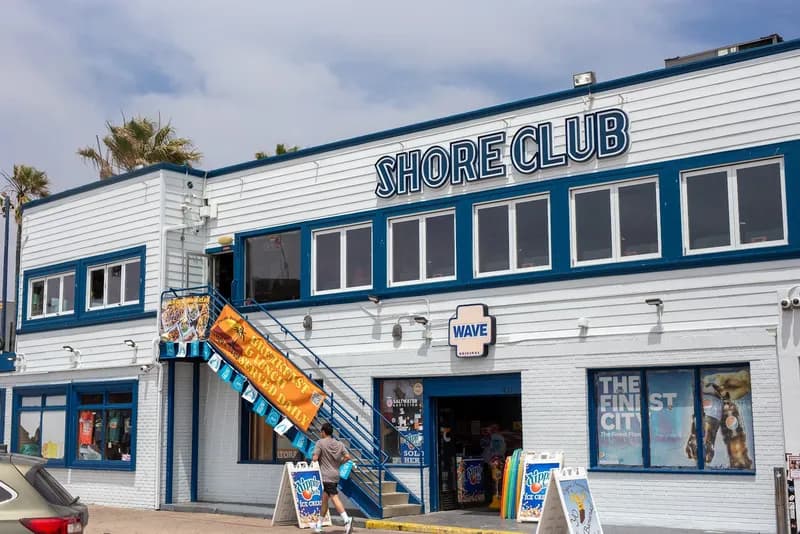 PB Shore Club, Restaurants in Pacific Beach