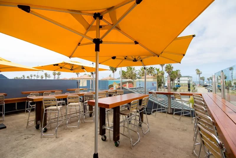 The Local Pacific Beach, Restaurants in Pacific Beach