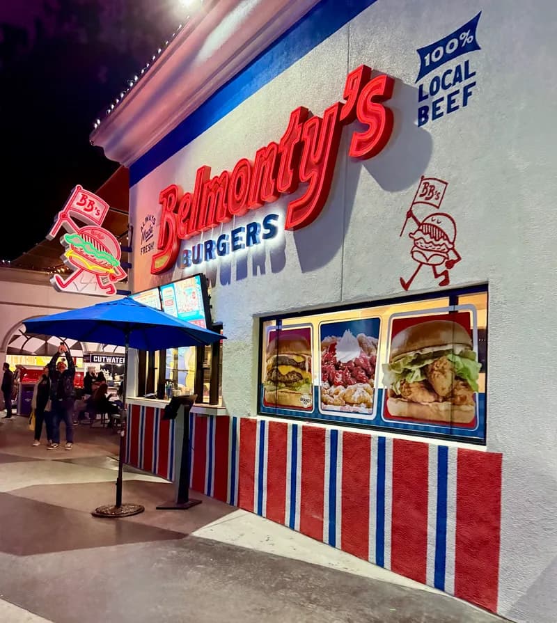 Belmonty's Burgers, Restaurants in Mission Beach
