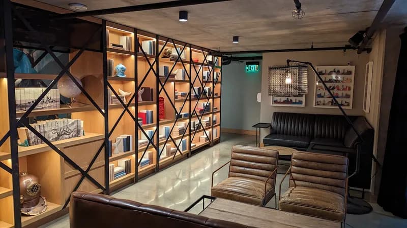 Room 56, Bars in Gaslamp Quarter