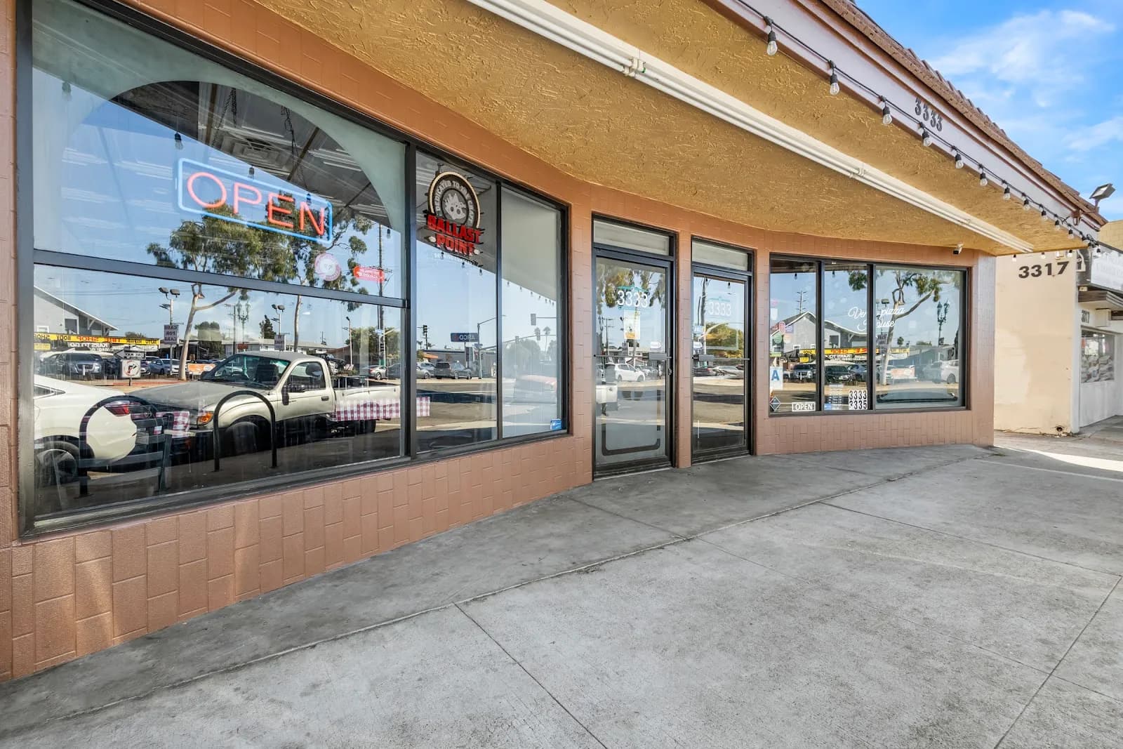 Venice Pizza House Since 1954 in City Heights