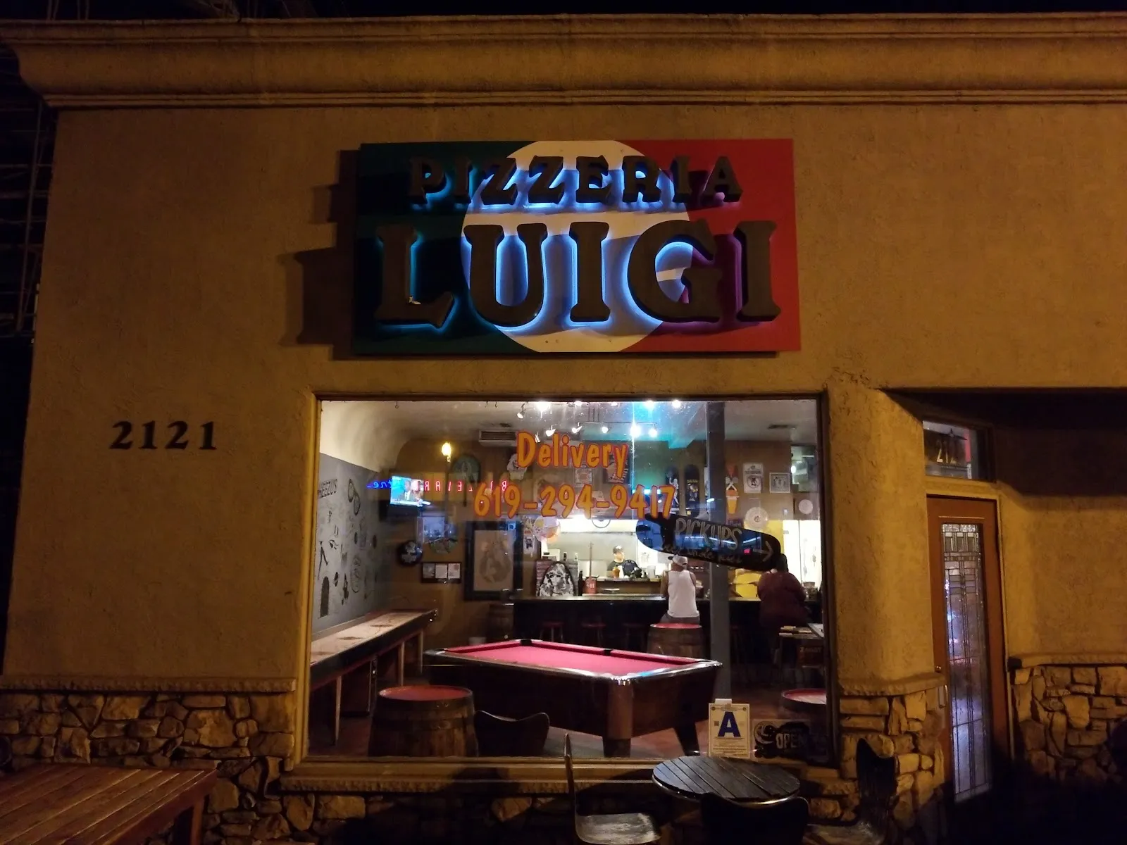Pizzeria Luigi in University Heights