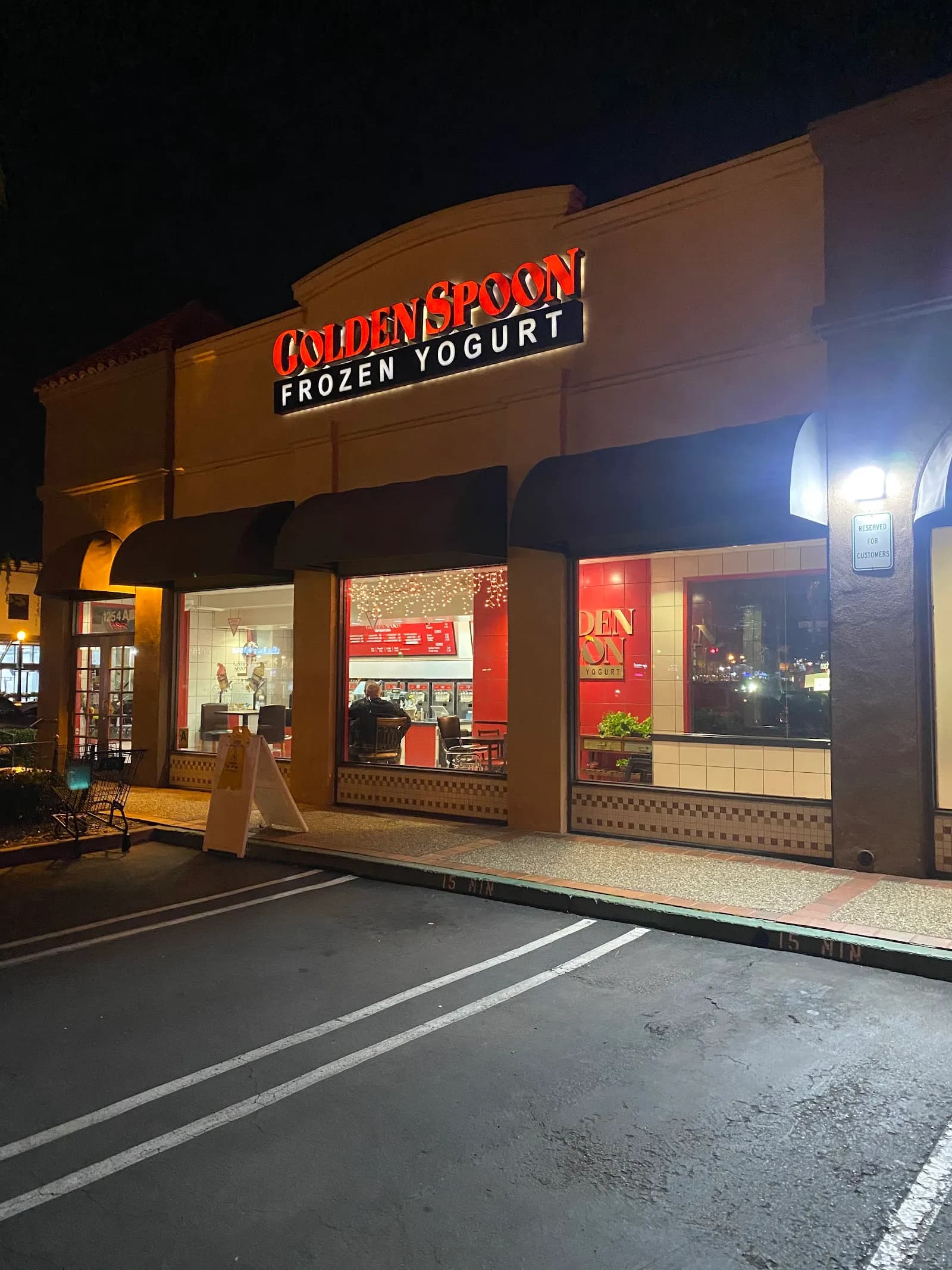 Golden Spoon, Ice Cream & Dessert in Hillcrest