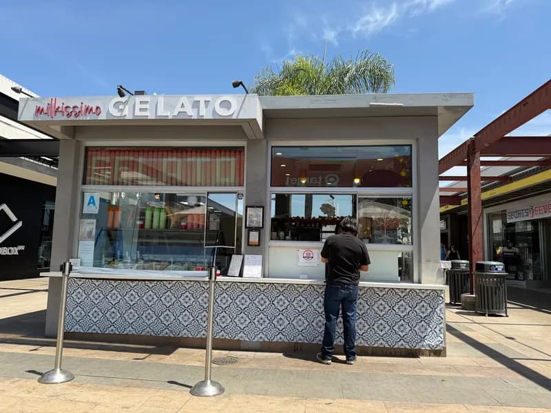 MILKISSIMO GELATO, Venue in Mission Valley