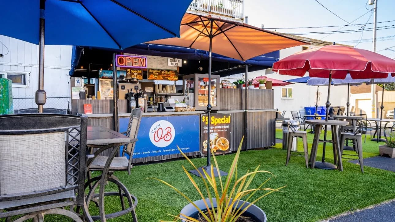 Cafe Bella - Bacon street in Ocean Beach