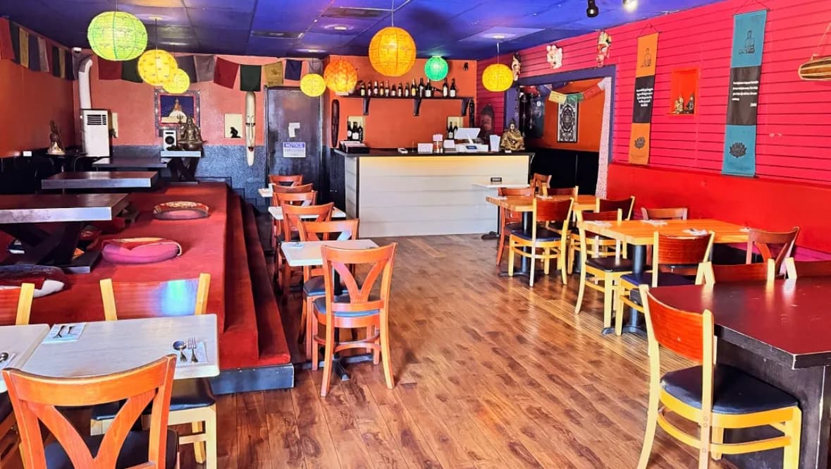 Taste of the Himalayas in Old Town