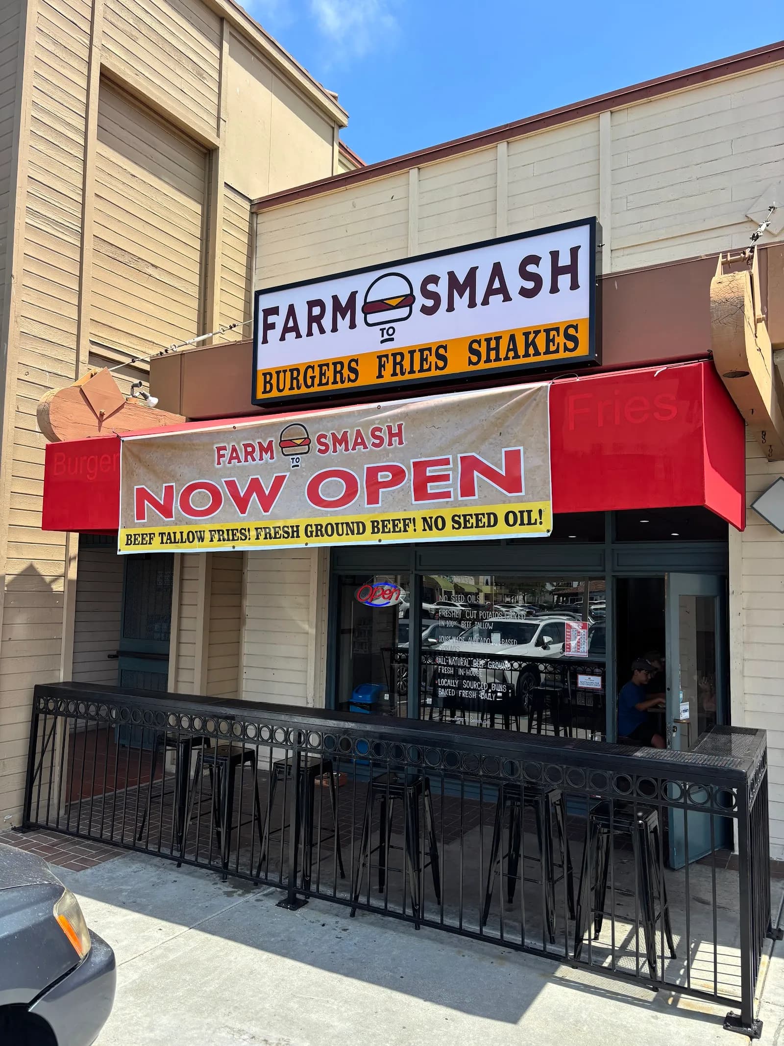 Farm To Smash in Old Town