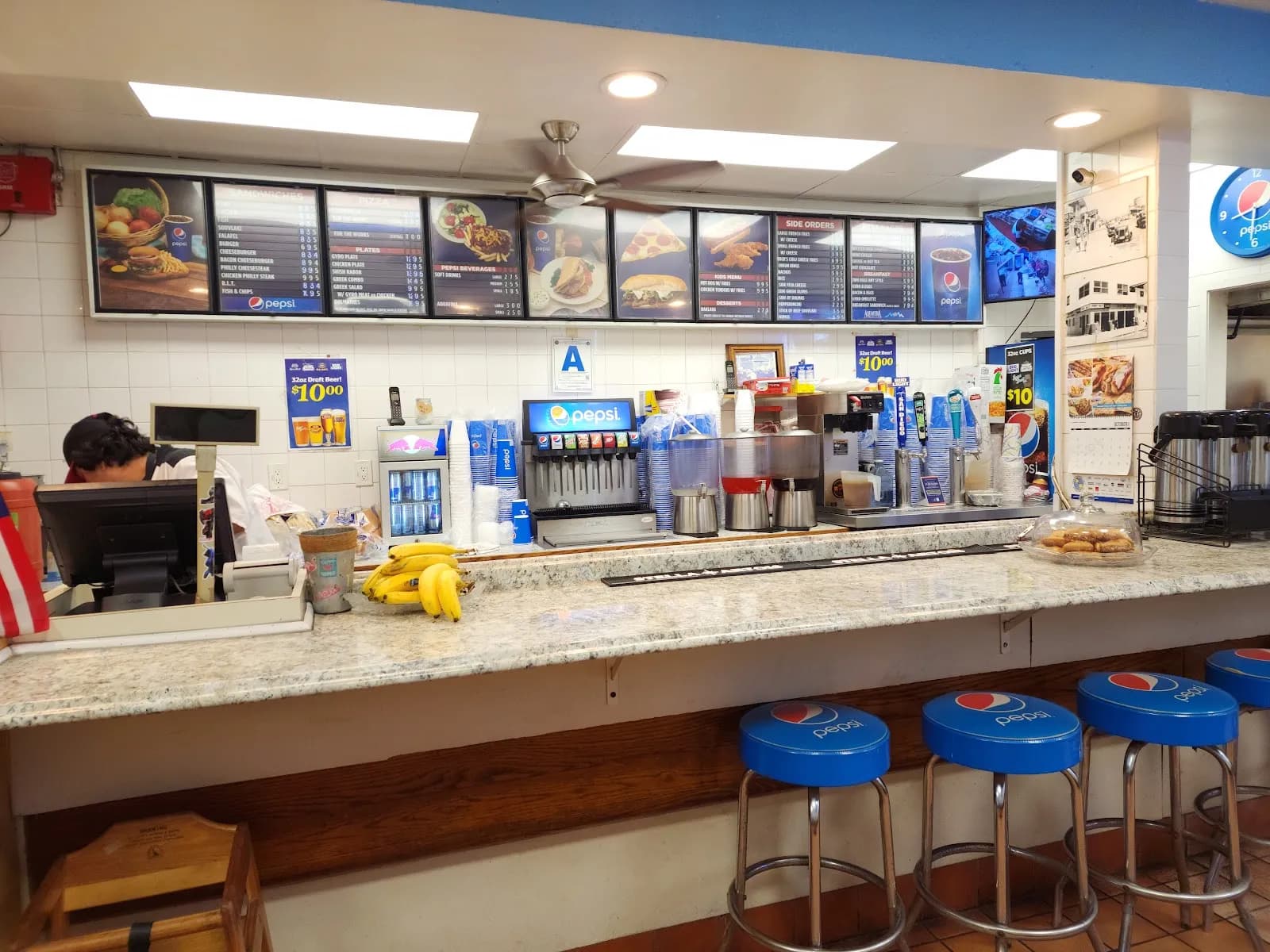 Kojack's Restaurant in Mission Beach