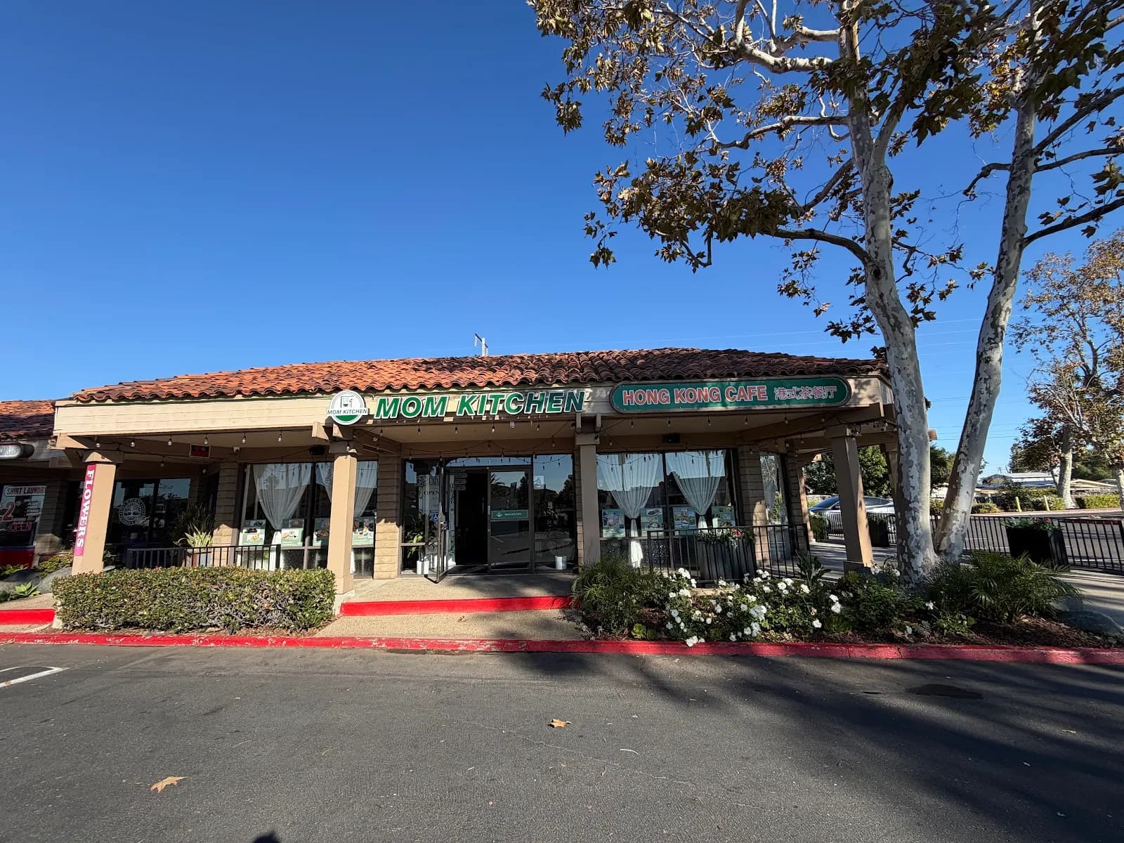 MOM Kitchen in Clairemont