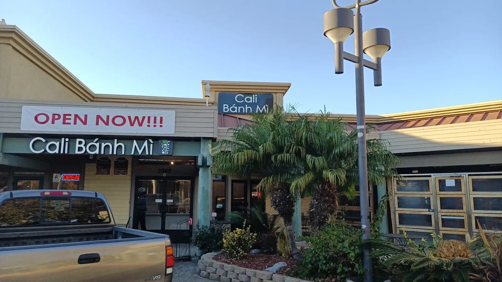 Cali Banh Mi in Old Town