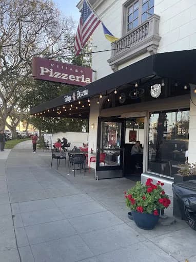 Village Pizzeria in Coronado