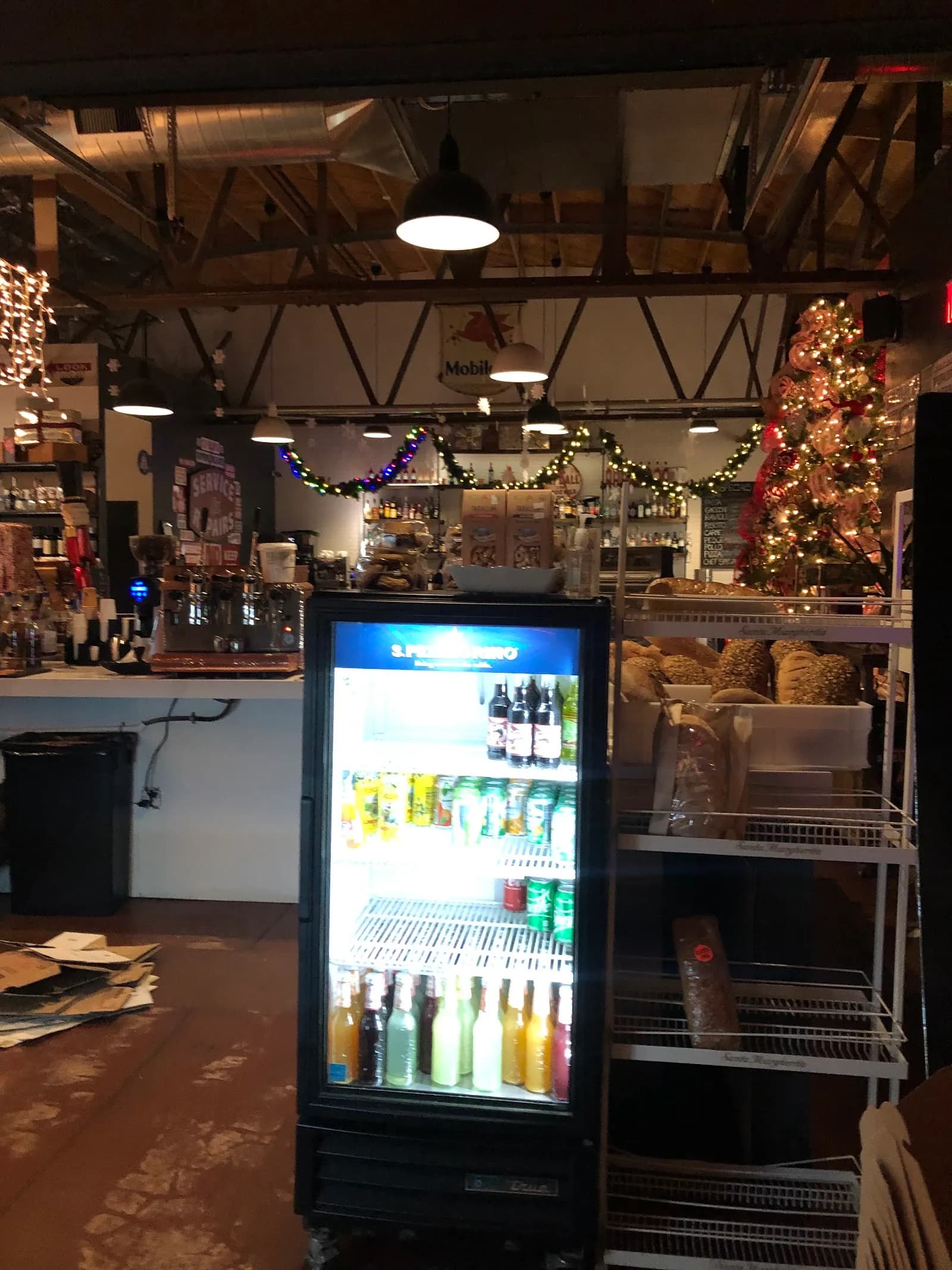 Bay Books Coffee Shop in Coronado