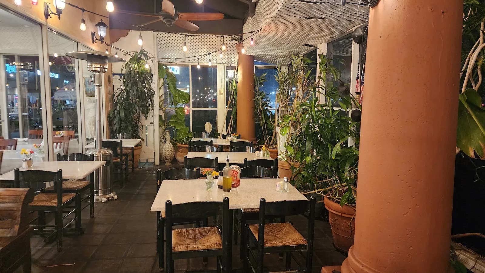 Georgia's Greek Cuisine in Old Town