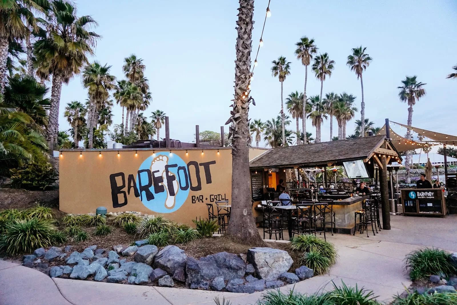 Barefoot Bar & Grill in Mission Beach