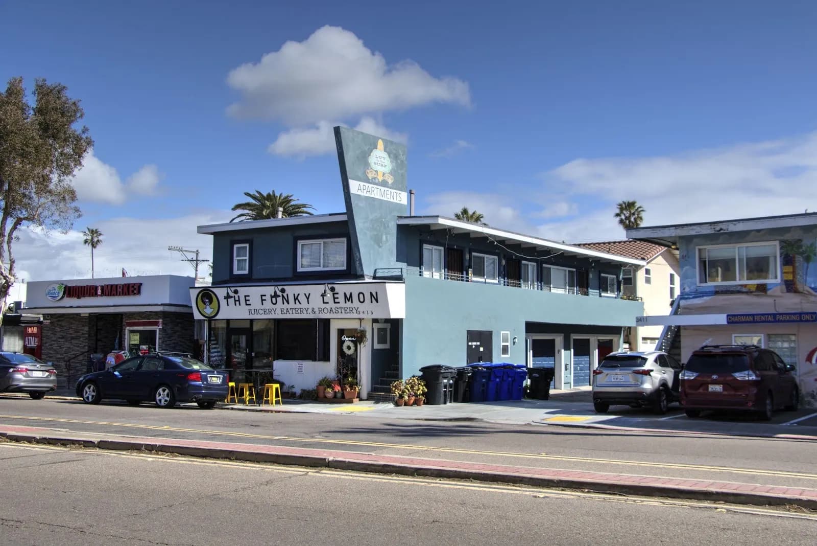 The Funky Lemon in Mission Beach