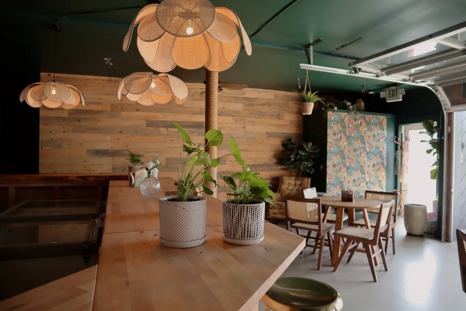 Café Tropics in Mission Beach