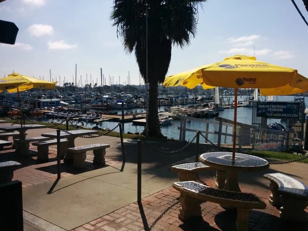 Sportsmen's Seafoods in Mission Beach